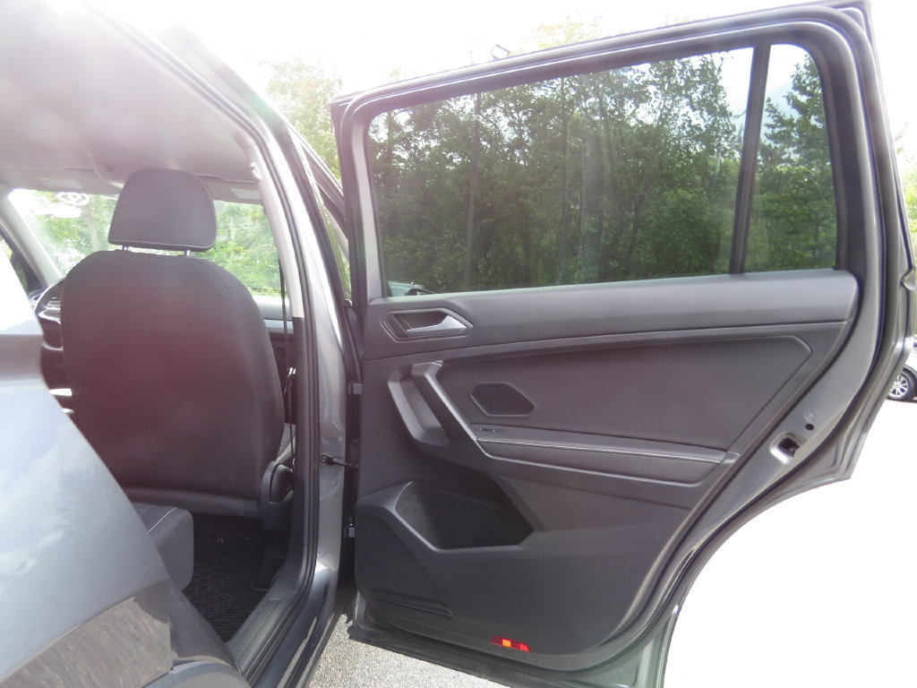 Used 2022 Volkswagen Tiguan S AWD/4WD image 15