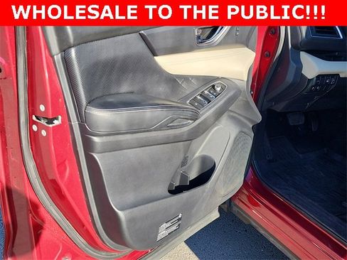 Used 2019 Subaru Ascent Limited image 10