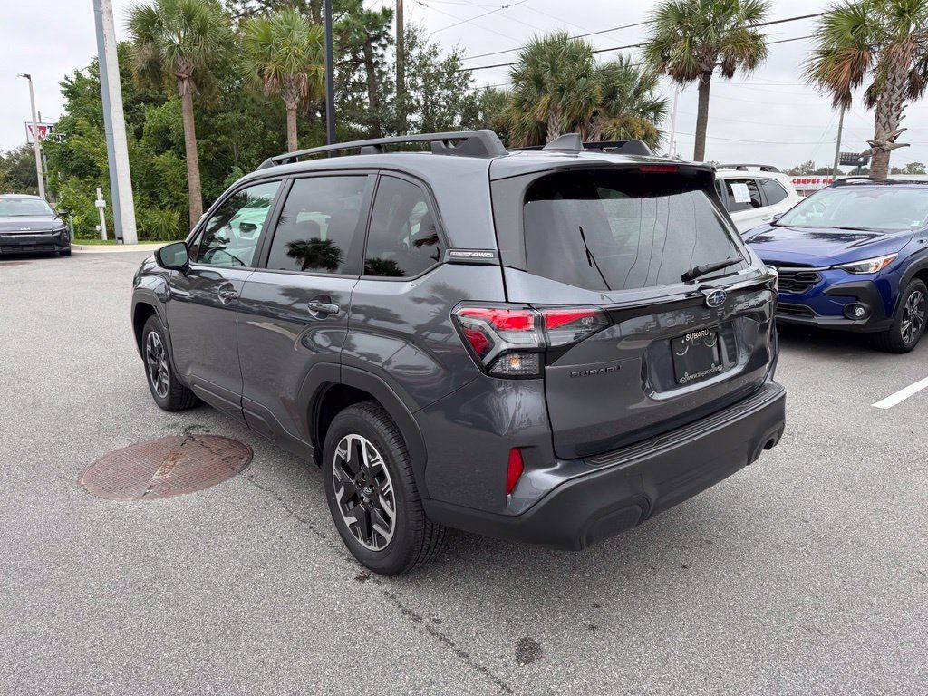 Used 2026 Subaru Forester Premium AWD/4WD image 7