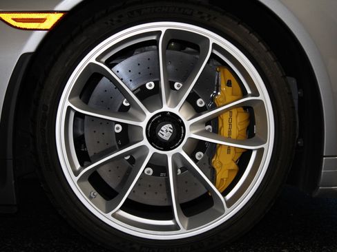 Used 2018 Porsche 911 GT3 image 45