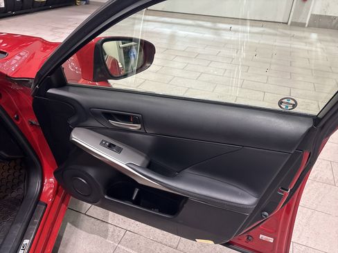 Used 2017 Lexus IS 300 F Sport image 17