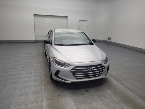 Used 2018 Hyundai Elantra SEL image 14