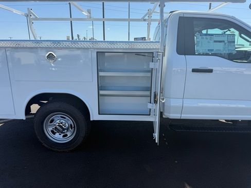 New 2026 Ford F250 XL w/ XL Chrome Package AWD/4WD image 7