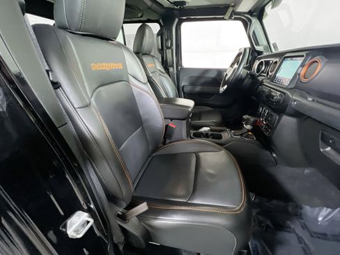 Used 2022 Jeep Gladiator Mojave w/ Cold Weather Group image 27