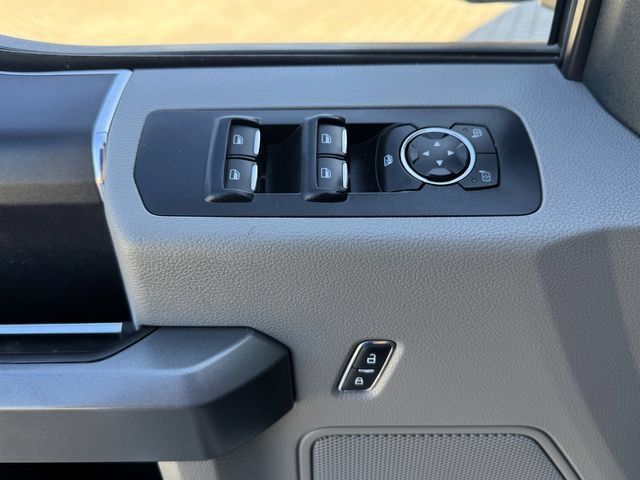 Used 2015 Ford F150 XLT AWD/4WD image 14