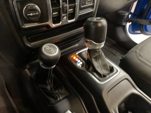 Certified 2023 Jeep Wrangler Unlimited Sahara AWD/4WD image 25