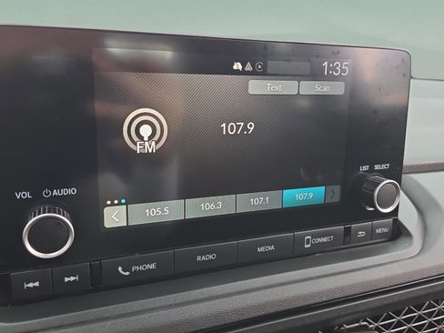 Used 2023 Honda Accord EX image 27