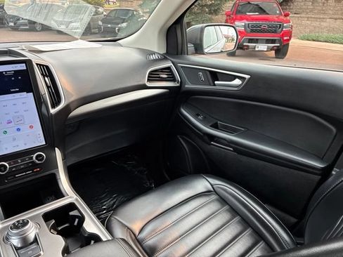 Used 2024 Ford Edge SEL AWD/4WD image 29