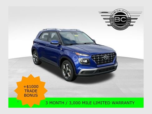 Used 2022 Hyundai Venue SEL image 1