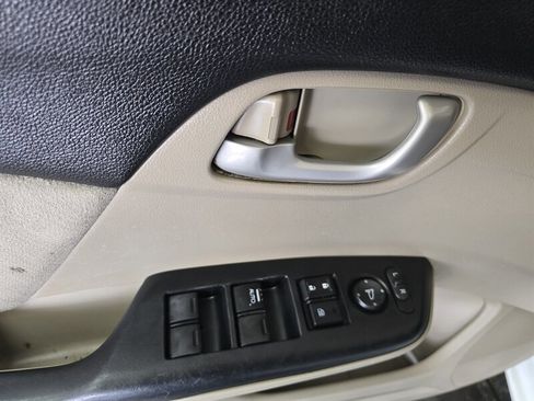 Used 2013 Honda Civic LX image 17