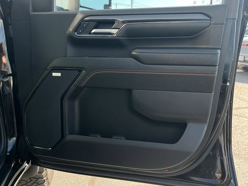 Used 2024 GMC Sierra 2500 AT4 w/ AT4 Premium Plus Package image 26