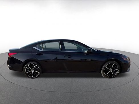 Used 2025 Nissan Altima 2.5 SR image 15