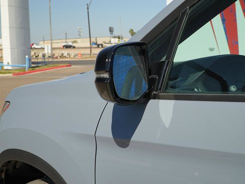 New 2026 Honda Ridgeline Black Edition image 11