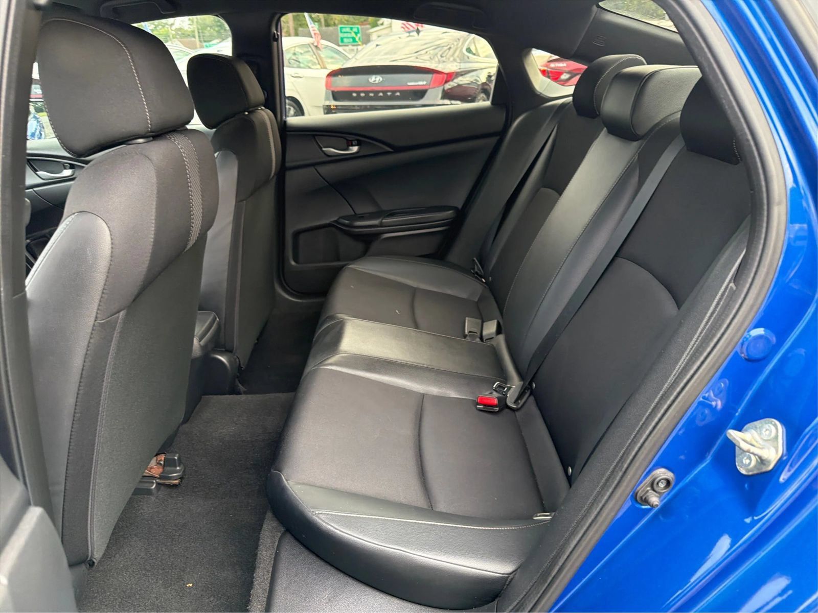 Used 2020 Honda Civic Sport image 10