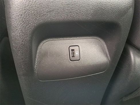 Used 2021 Nissan Sentra SV image 11