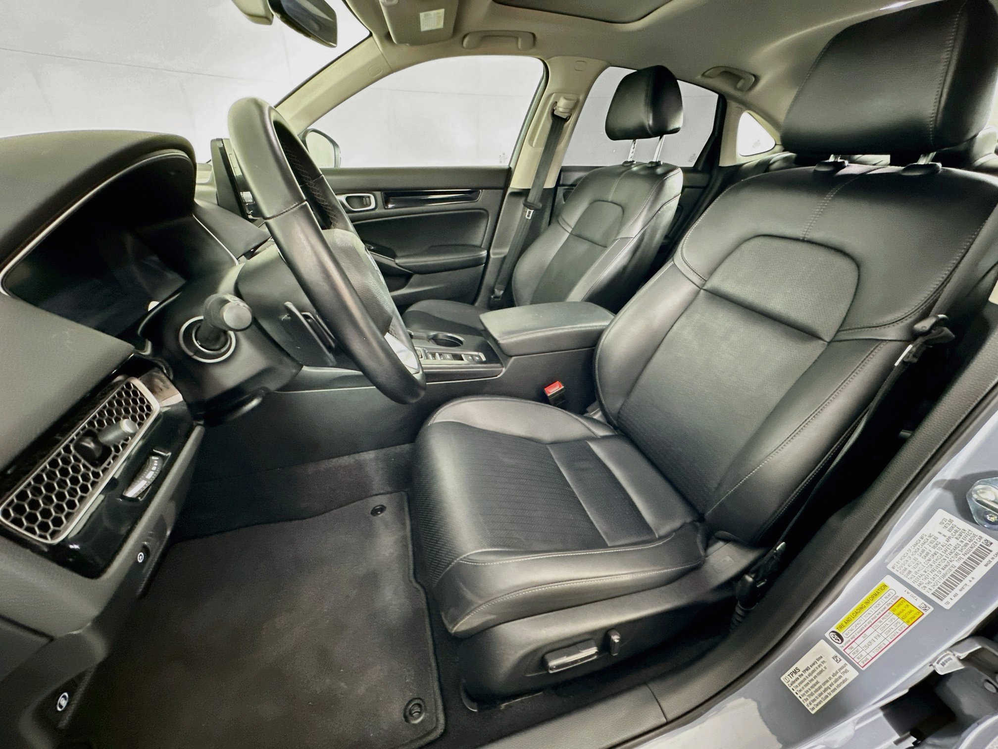 Used 2024 Honda Civic Touring image 13
