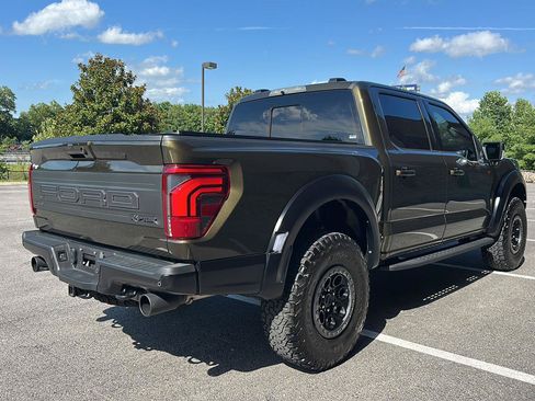 Certified 2024 Ford F150 Raptor AWD/4WD image 5