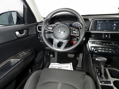 Used 2020 Kia Optima LX FWD image 11