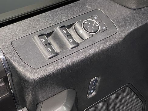 Used 2016 Ford F150 XLT w/ Equipment Group 302A Luxury AWD/4WD image 32