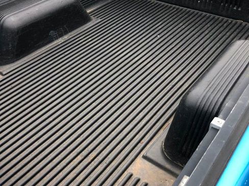 Used 1994 Chevrolet S10 Pickup 2WD Regular Cab image 12