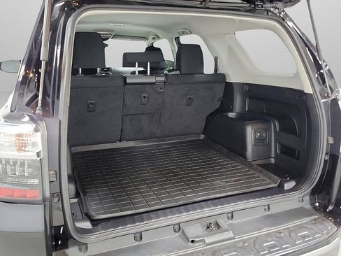 Certified 2019 Toyota 4Runner TRD Off-Road image 7