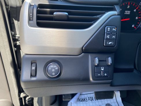 Used 2016 GMC Yukon Denali w/ Open Road Package image 18