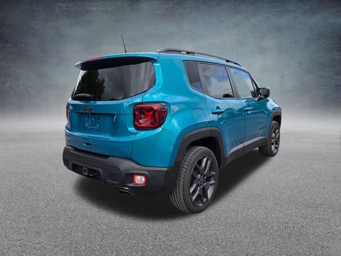 Used 2021 Jeep Renegade Latitude w/ Luxury Group II AWD/4WD image 8