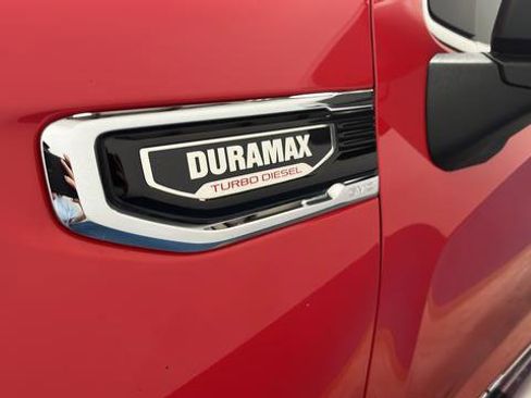 Used 2022 GMC Sierra 1500 SLT image 37