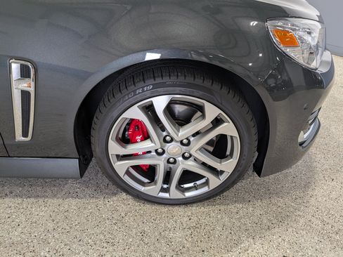 Used 2017 Chevrolet SS RWD image 12