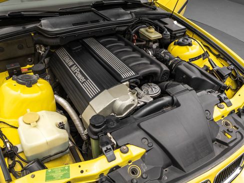 Used 1995 BMW M3 Coupe RWD image 21