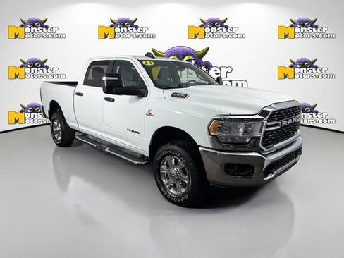 Used 2024 RAM 2500 Big Horn w/ Off Road Package image 3