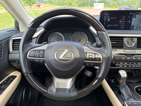 Used 2022 Lexus RX 350 AWD w/ Luxury Package image 14