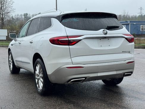 Used 2019 Buick Enclave Premium w/ Experience Buick Package image 3