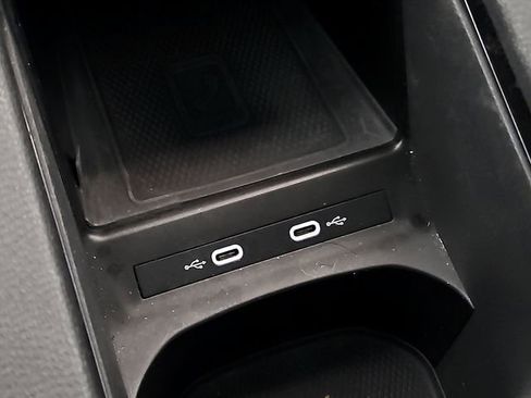 Used 2021 Volkswagen ID.4 1st Edition image 26