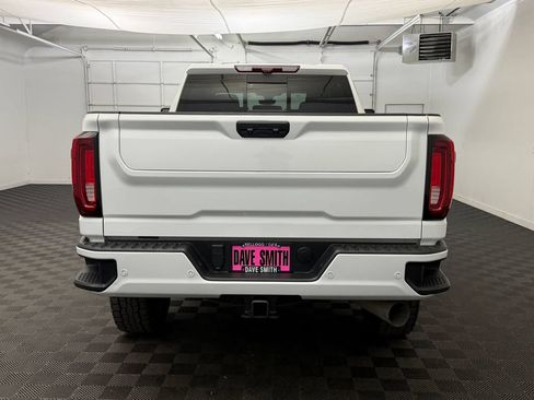 Used 2023 GMC Sierra 2500 AT4 w/ AT4 Premium Plus Package AWD/4WD image 9