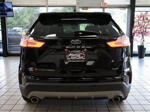 Used 2022 Ford Edge Titanium image 13