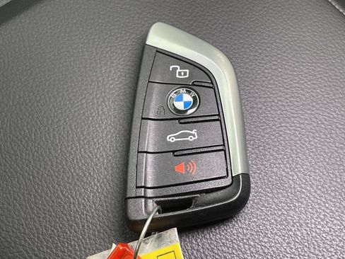 Used 2025 BMW 430i xDrive Coupe w/ M Sport Package AWD/4WD image 38