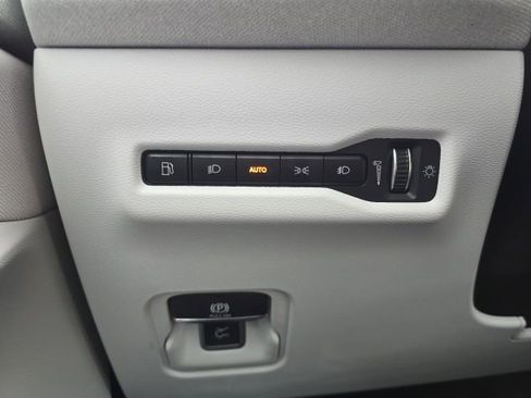 New 2026 Jeep Cherokee Laredo image 11