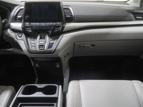 Used 2023 Honda Odyssey EX-L image 37