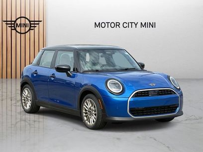 New 2025 MINI Cooper 4-Door Hardtop