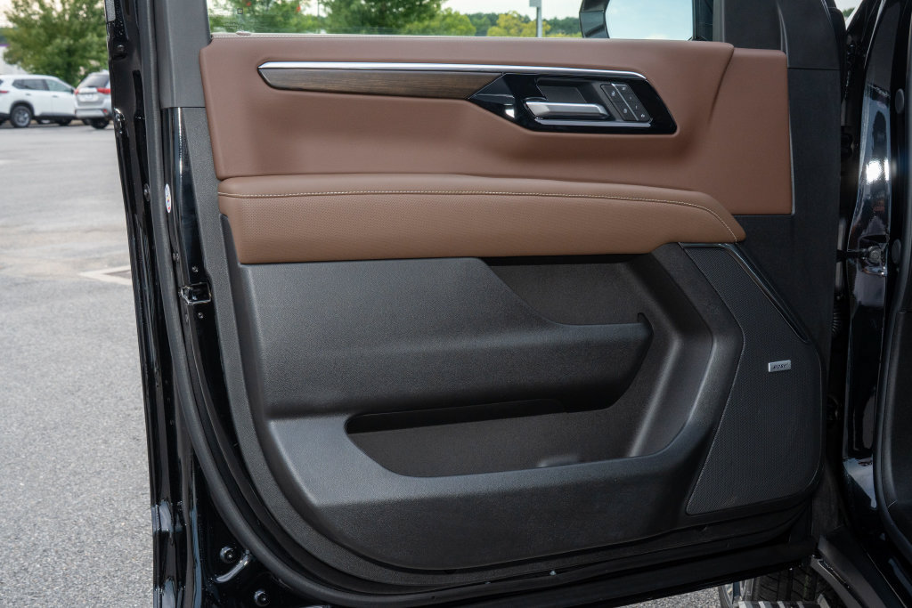 New 2026 Chevrolet Tahoe High Country AWD/4WD image 9