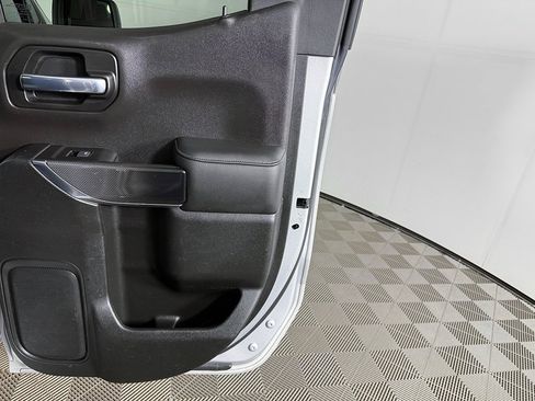 Used 2020 GMC Sierra 1500 Elevation w/ Elevation Value Package image 21