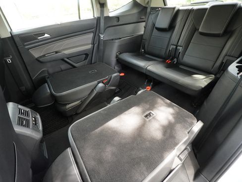 Used 2022 Volkswagen Atlas SE FWD image 25