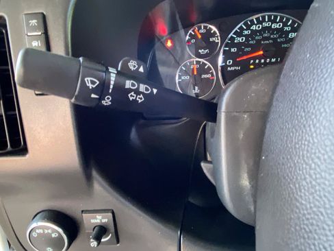 Used 2025 Chevrolet Express 2500 w/ Driver Convenience Package RWD image 46