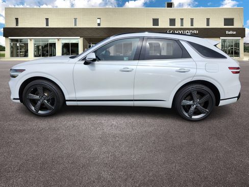 Used 2025 Genesis GV70 3.5T Sport w/ Sport Advanced Package image 6