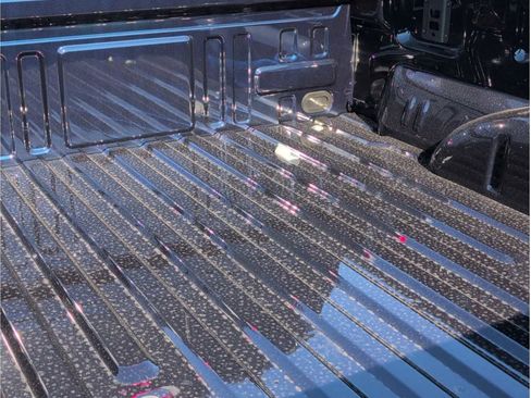 New 2025 Ford F150 Lariat w/ Equipment Group 502A High image 17