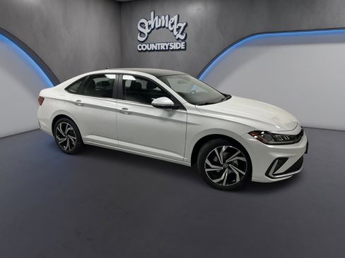 New 2026 Volkswagen Jetta SEL image 2