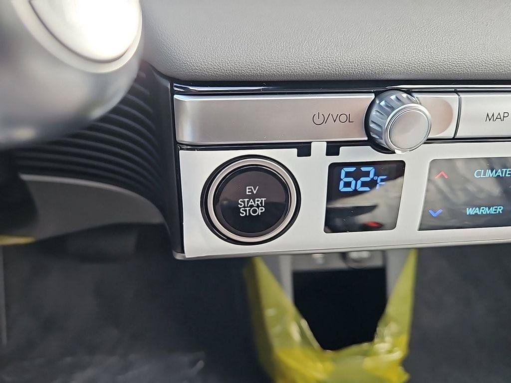 New 2024 Hyundai Ioniq 5 Limited AWD/4WD image 13
