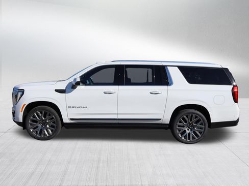 New 2026 GMC Yukon XL Denali Ultimate AWD/4WD image 4