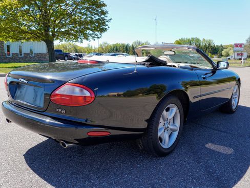 Used 1997 Jaguar XK8 Convertible RWD image 3
